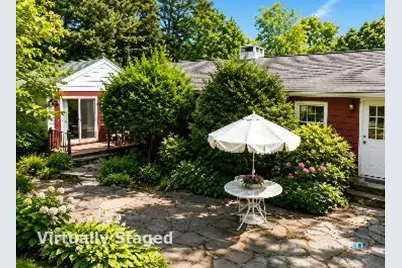 1 Hendrie Dr Extension, Greenwich, CT 06830 - Photo 3