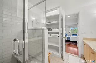 43 Harbor Dr, Stamford, CT 06902 - Photo 15