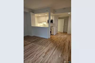 100C Danbury Road, Ridgefield, CT 06877 - Photo 3