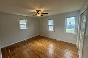 11 Knapps Park Dr, Fairfield, CT 06825 - Photo 7