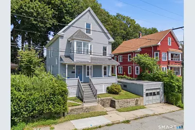 35 Moore Avenue, New London, CT 06320 - Photo 1