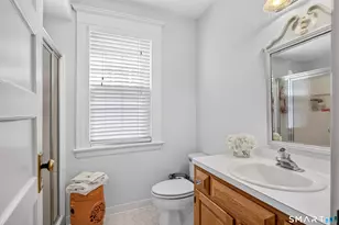 239 Beach Rd, Fairfield, CT 06824 - Photo 27