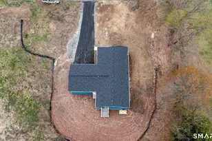67 Middle Rd, Enfield, CT 06082 - Photo 33