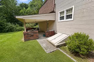 556 Forest Rd, Orange, CT 06477 - Photo 23