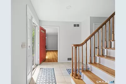 2 Banquo Brae Road, Brookfield, CT 06804 - Photo 3