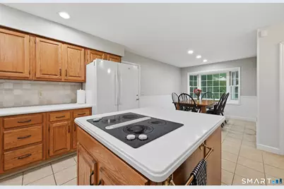 2 Banquo Brae Road, Brookfield, CT 06804 - Photo 11