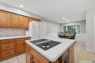 2 Banquo Brae Rd, Brookfield, CT 06804 - Photo 11