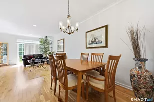 23 Park Pl Cir, West Hartford, CT 06110 - Photo 7