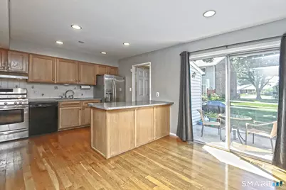 25 Greenwich Way #25, Milford, CT 06460 - Photo 15