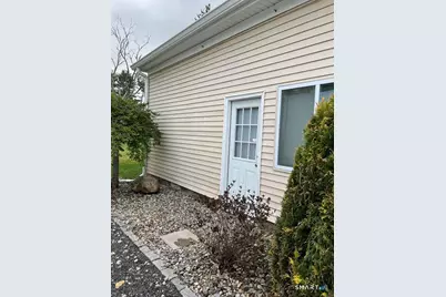 82 Boston Post Road #B2, Windham, CT 06256 - Photo 7