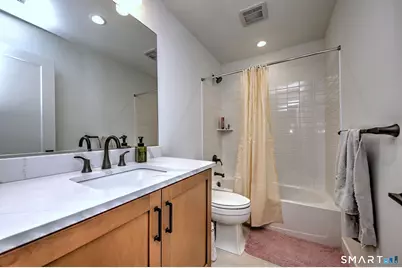 27 Heritage Lane, Woodbridge, CT 06525 - Photo 17