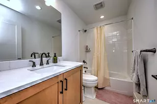 27 Heritage Ln, Woodbridge, CT 06525 - Photo 17