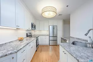 49 Rose St, Branford, CT 06405 - Photo 5