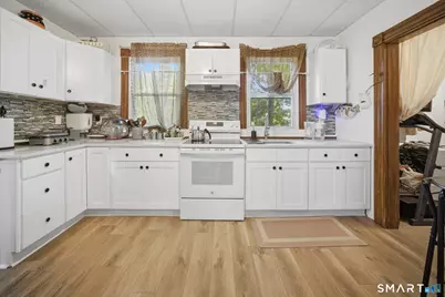 48 Maple Avenue, Derby, CT 06418 - Photo 19