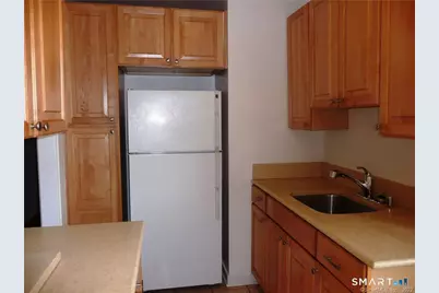39 Glenbrook Road #5A, Stamford, CT 06902 - Photo 5