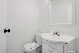 291 Berkeley Rd, Fairfield, CT 06825 - Photo 21