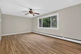 161 Broad St, Groton, CT 06340 - Photo 21