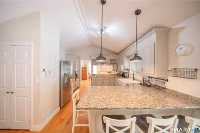 11 South Ridge Road, East Lyme, CT 06357 - Photo 9