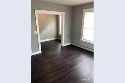 669 East Main Street, Waterbury, CT 06702 - Photo 11