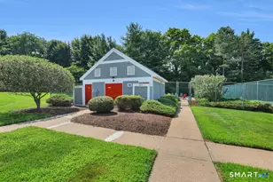 205 Oakland St, Manchester, CT 06042 - Photo 27
