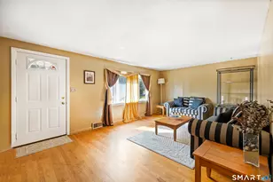 337 Robinwood Rd, Waterbury, CT 06708 - Photo 3