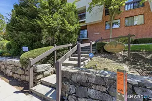 1 Valley Rd, Stamford, CT 06902 - Photo 27