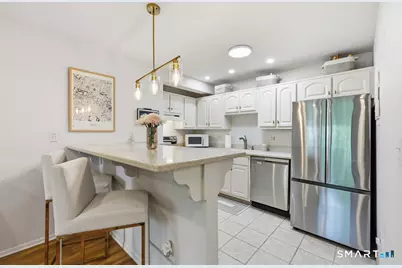 1 Valley Road #105, Stamford, CT 06902 - Photo 3