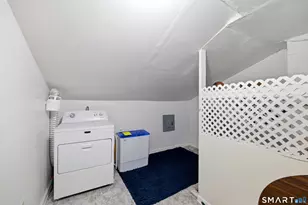 2038 Stanley St, New Britain, CT 06053 - Photo 29