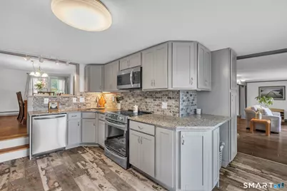 23 Totem Pole Road, Thompson, CT 06277 - Photo 13