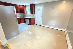 1 Jaybee Dr, Bloomfield, CT 06002 - Photo 5