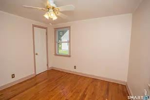 32 King St, Old Saybrook, CT 06475 - Photo 21
