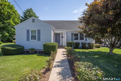 32 King Street, Old Saybrook, CT 06475 - Photo 3