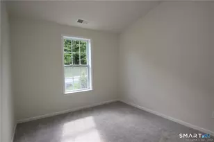 10 Moorland Dr, Danbury, CT 06810 - Photo 7