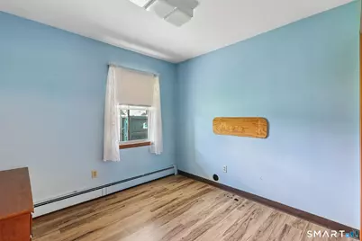 31 Jeanette Road, Danbury, CT 06811 - Photo 11
