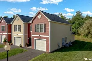 19 Gillette Way, Bristol, CT 06010 - Photo 3