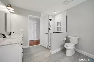 34 Faith Ln, Danbury, CT 06810 - Photo 15