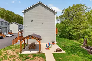 455R Sherman Ave, Hamden, CT 06514 - Photo 17