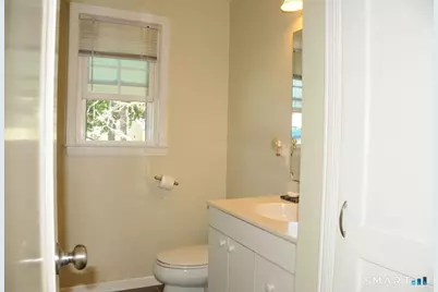 109 White Street, Manchester, CT 06042 - Photo 13
