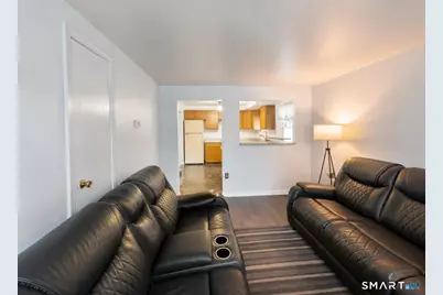 52 Button Street, New Haven, CT 06519 - Photo 9