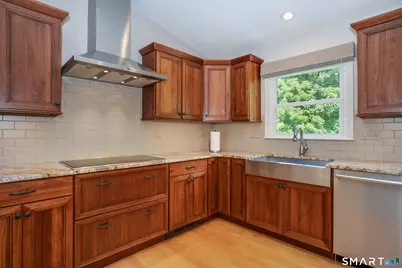 43 High Street, Windsor, CT 06095 - Photo 9