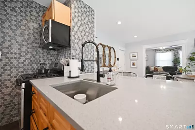 51-53 Wade Street, Bridgeport, CT 06606 - Photo 15
