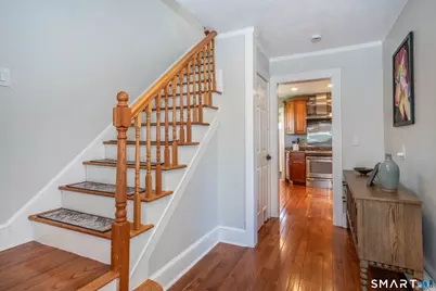 36 Cortland Street, West Hartford, CT 06110 - Photo 3