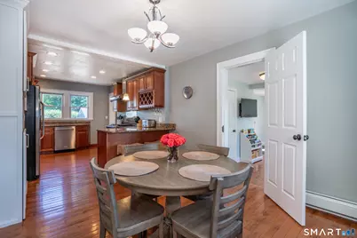 36 Cortland Street, West Hartford, CT 06110 - Photo 15