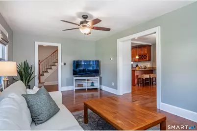 36 Cortland Street, West Hartford, CT 06110 - Photo 5