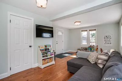 36 Cortland Street, West Hartford, CT 06110 - Photo 19