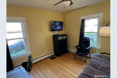 383 Center Street, Manchester, CT 06040 - Photo 17