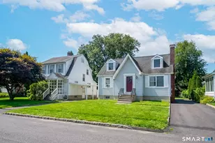 7 Hadik Pkwy, Norwalk, CT 06854 - Photo 1