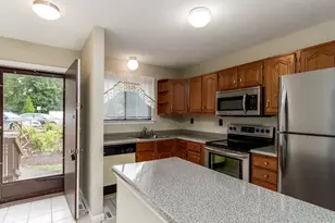 7 Spice Hill Dr, Wallingford, CT 06492 - Photo 11