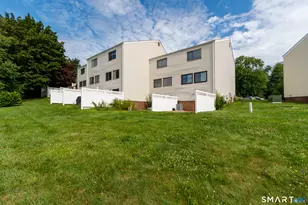 7 Spice Hill Dr, Wallingford, CT 06492 - Photo 5