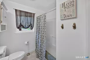 803 Wolcott St, Bristol, CT 06010 - Photo 23